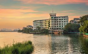 Khách Sạn&Căn Hộ Hà Nội Club
